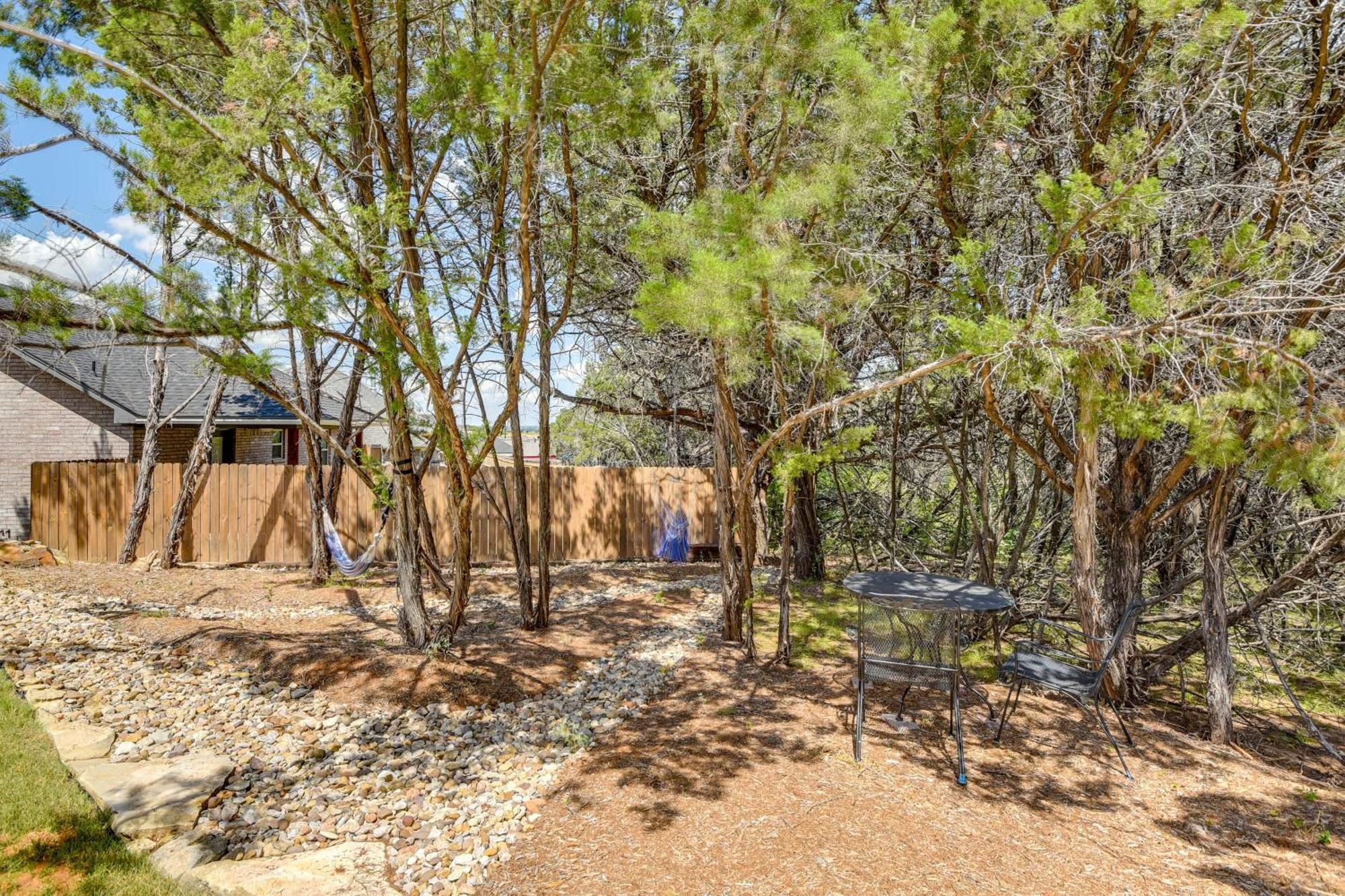 Granbury Home With Hot Tub And Furnished Patio! Exterior foto